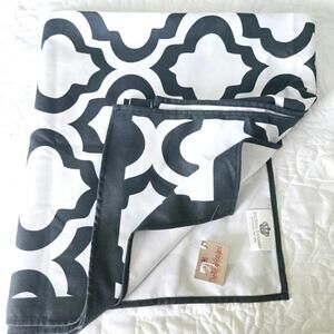 The Royal Standard St. Tropez Beach Towel 33×60 NWT